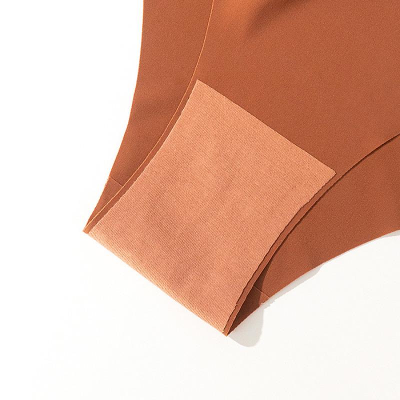 Бесшовное быстросохнущее нижнее белье из ледяного шелка со средней талией для женщин без бедер и живота. Удобные женские трусы для спорта и фитнеса.