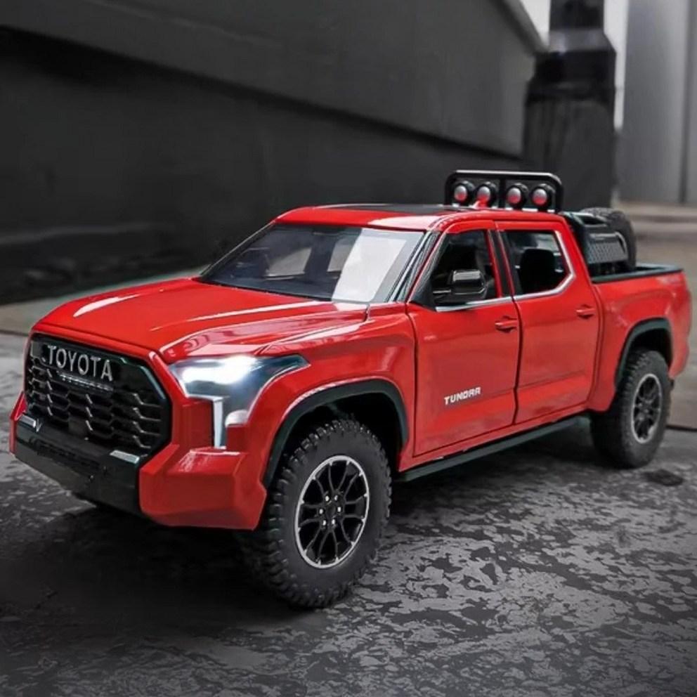 1:Металлическая модель автомобиля Toyota Tundra в масштабе 1:24 - Красная