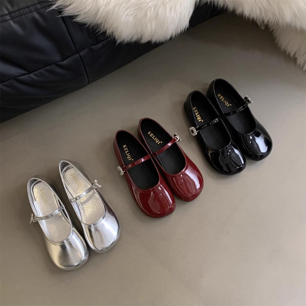 Французский вечерний бриз с круглым носком и неглубоким горлом, женские туфли на плоской подошве, весенние модели 2024 года, корейская версия, нежная фея, туфли Мэри Джейн из кожи