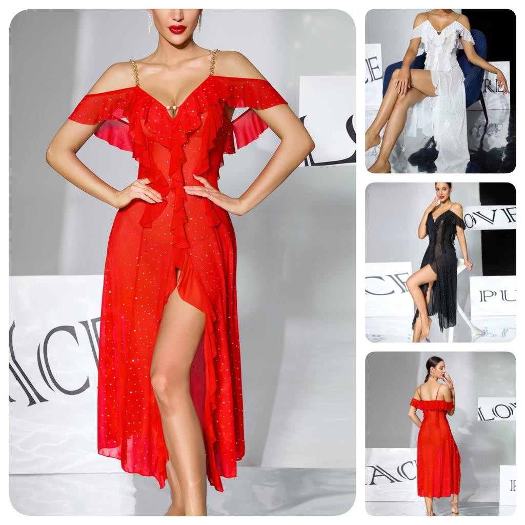 Женская ночная сорочка с открытыми плечами, рюшами, блестящая, с высоким разрезом, украшенная цепочкой, разноцветная, 1166. Шикарная, блестящая одежда для сна с модными акцентами-цепочками.