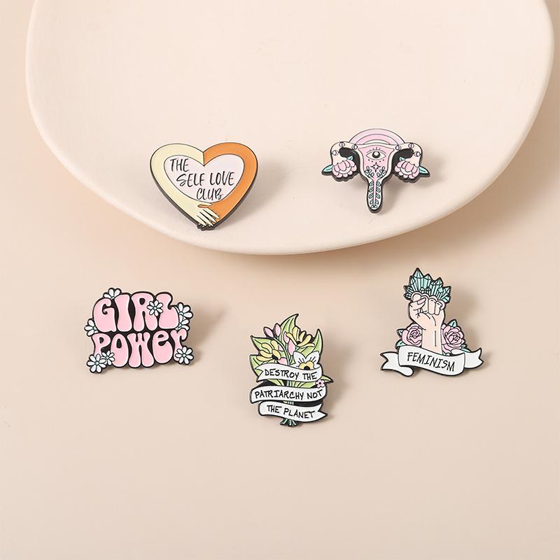 Эмалевые значки Girl Power, Значки на лацкан с матовым покрытием, Броши в виде матки, Значки с феминистским кулаком, Ювелирные изделия, Подарок для женщин, подруг