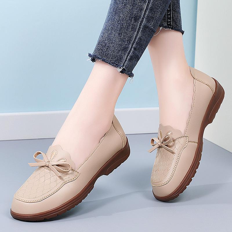 Женские мокасины, туфли для вождения, женские черные мокасины на плоской подошве, повседневные туфли без застежек, большие размеры, летние туфли для прогулок с вышитым бантом для мамы