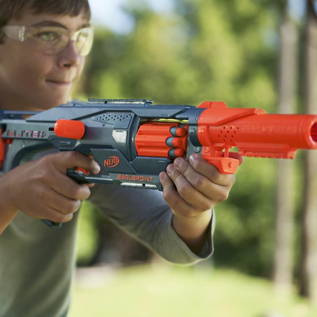 Hasbro Nerf Elite Eagle Point Бластер со стрелами, прицелом Nerf, затвором, уличная игрушка для мальчиков и девочек, возраст 2.0 RD-8, барабан на 8 стрел, и резервуар, Action, 8+