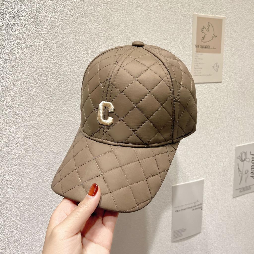 Новая стильная кепка в клетку для женщин, осенне-зимняя кепка в клетку с вышитыми буквами, бейсболка