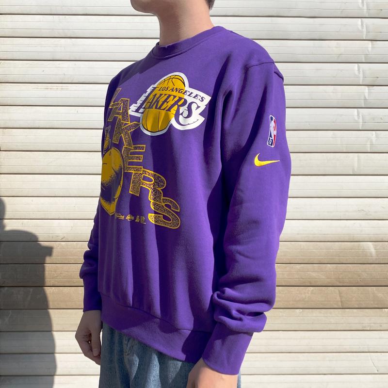 Nike Толстовка с длинными рукавами и графическим рисунком НБА Лос-Анджелес Лейкерс на флисовой подкладке, мужские топы фиолетового цвета DH9439-504