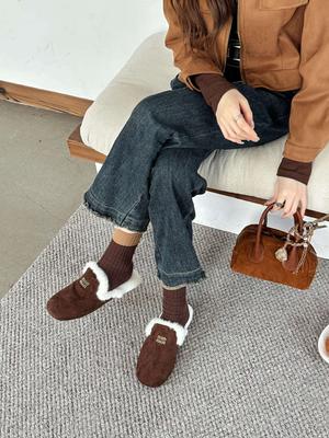 2025 новые европейские и американские осенне-зимние домашние женские туфли повседневные овчина и мех интегрированные для ношения на улице сумка голова полуподнос