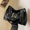 Bag Women's Large-capacity New Chain Shoulder Bag To Work Commuter Bag Casual Tote Bag