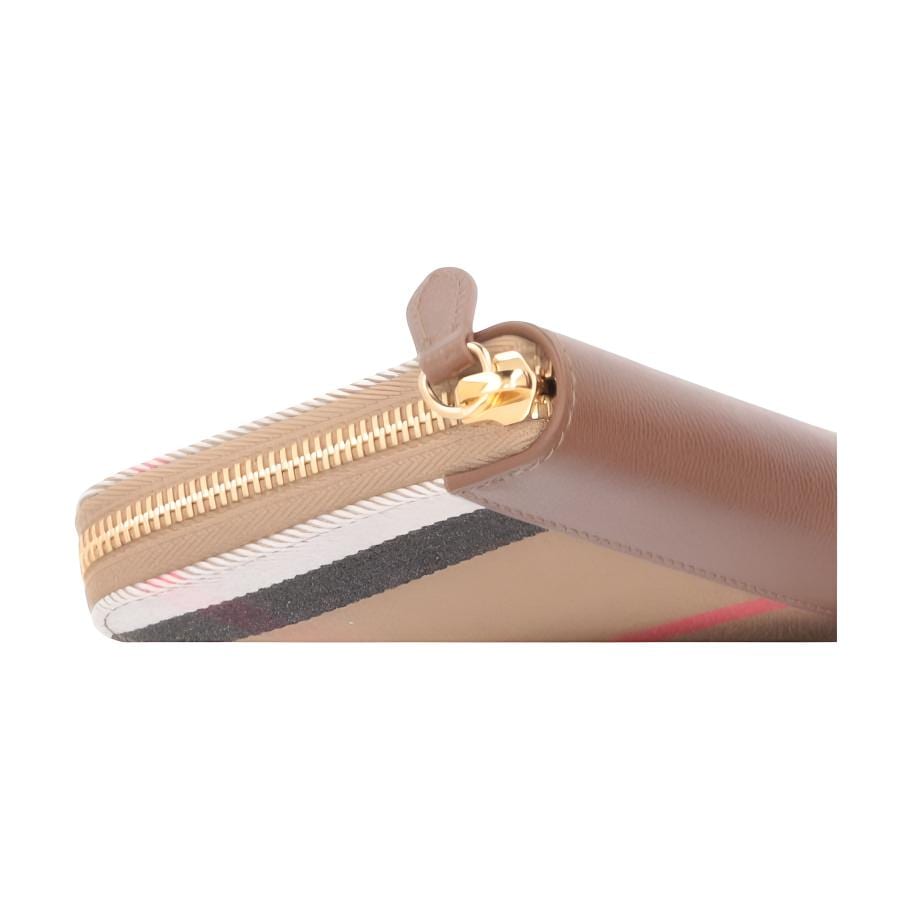 Burberry Fabric Wallet Women's Multicolor 80845151