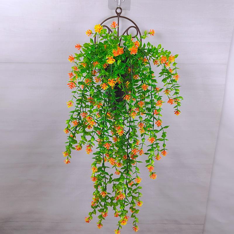 Настенная зелень: Длинная полоса искусственной цветочной лозы и лиственной декорации для внутренних/наружных пространств