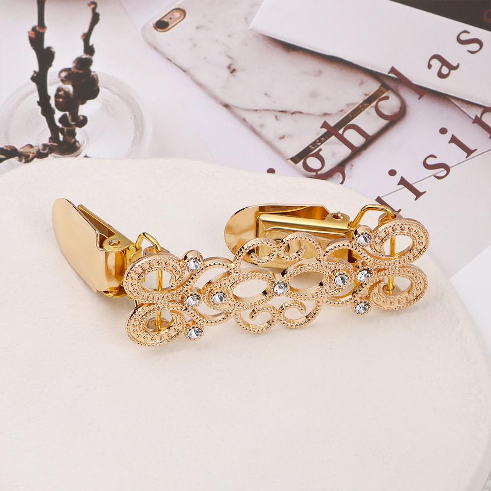 Charm Gift Shirt Collar Winter Retro Duck Clip Clasps Sweater Blouse Pin Cardigan Clip Shawl Brooch