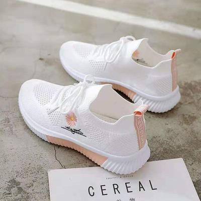 Женская обувь – Кроссовки