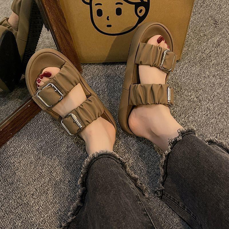 Summer outer wear flat bottom non-slip thick bottom stepping on shit feeling one-word drag 2025 new cool slippers pregnant women beach sandals women