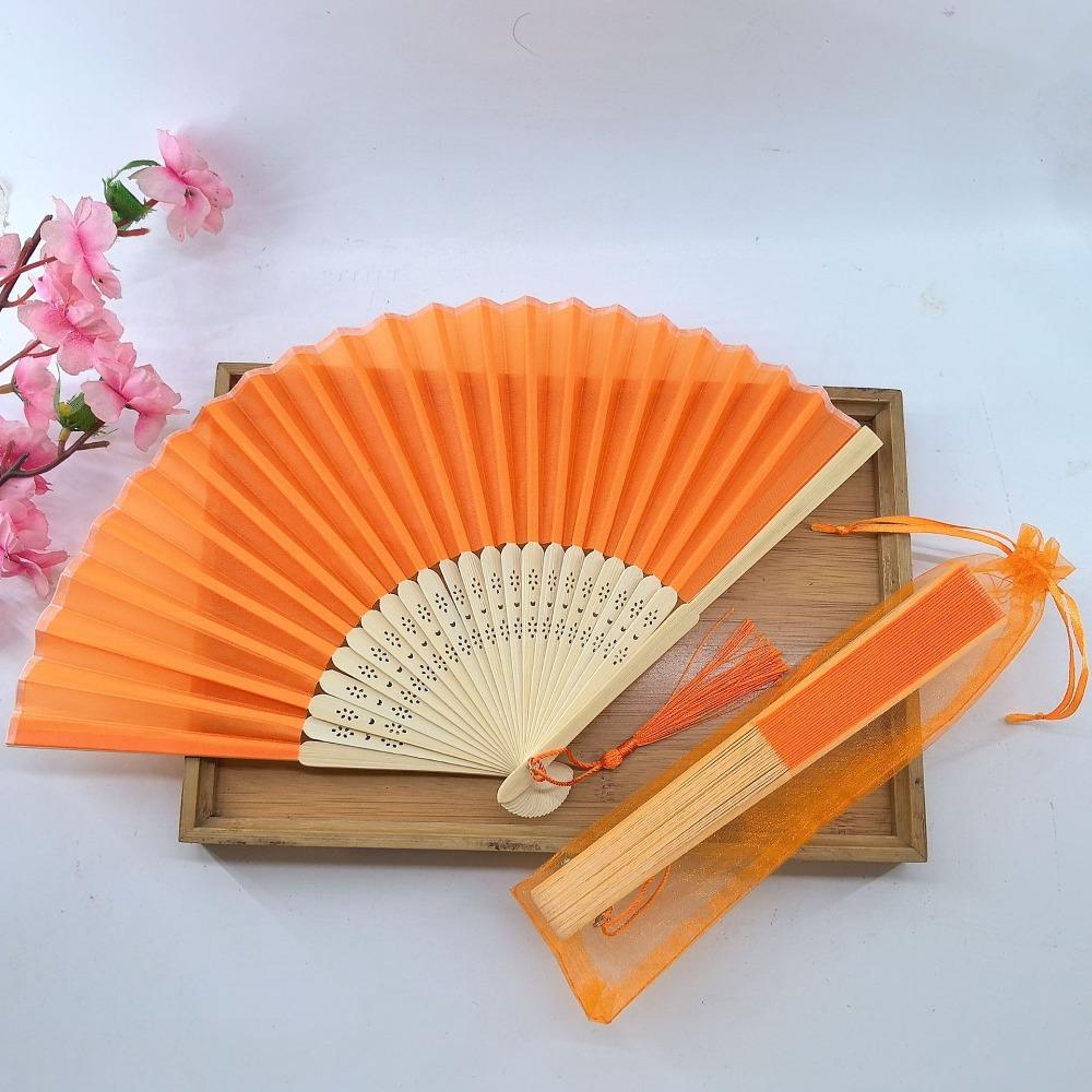 Cooling Tool Silk Hand Fan Chinese Style Hand Held Fan Fashionable Bamboo Hand Fan Wedding Favors