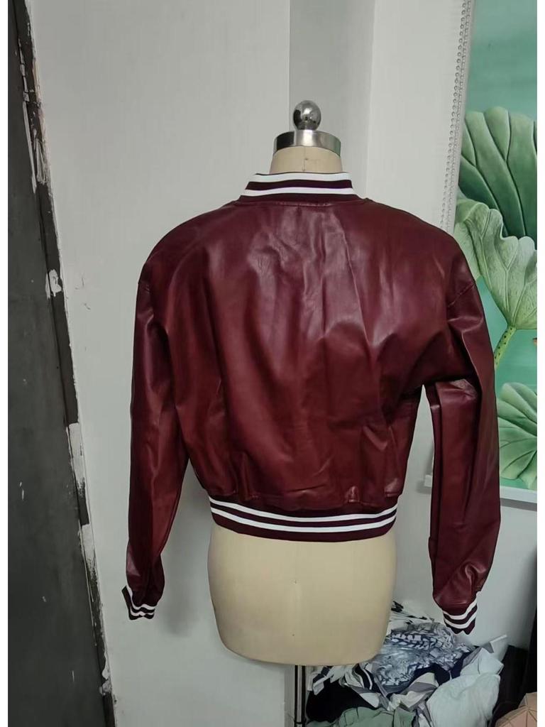 Европейская и американская женская мотоциклетная куртка из ПУ кожи на осень/зиму 2024 года с длинными рукавами.