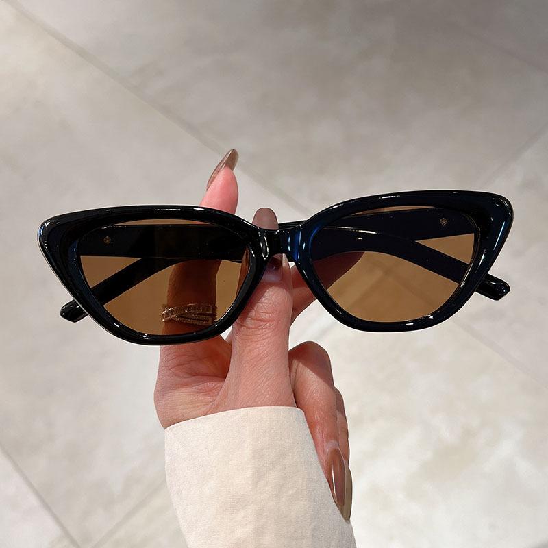 Fashion Vintage Cat Eye Sunglasses Women Designer Brand UV400 Protection Triangular Frame Outdoor Sunshade Eyewear