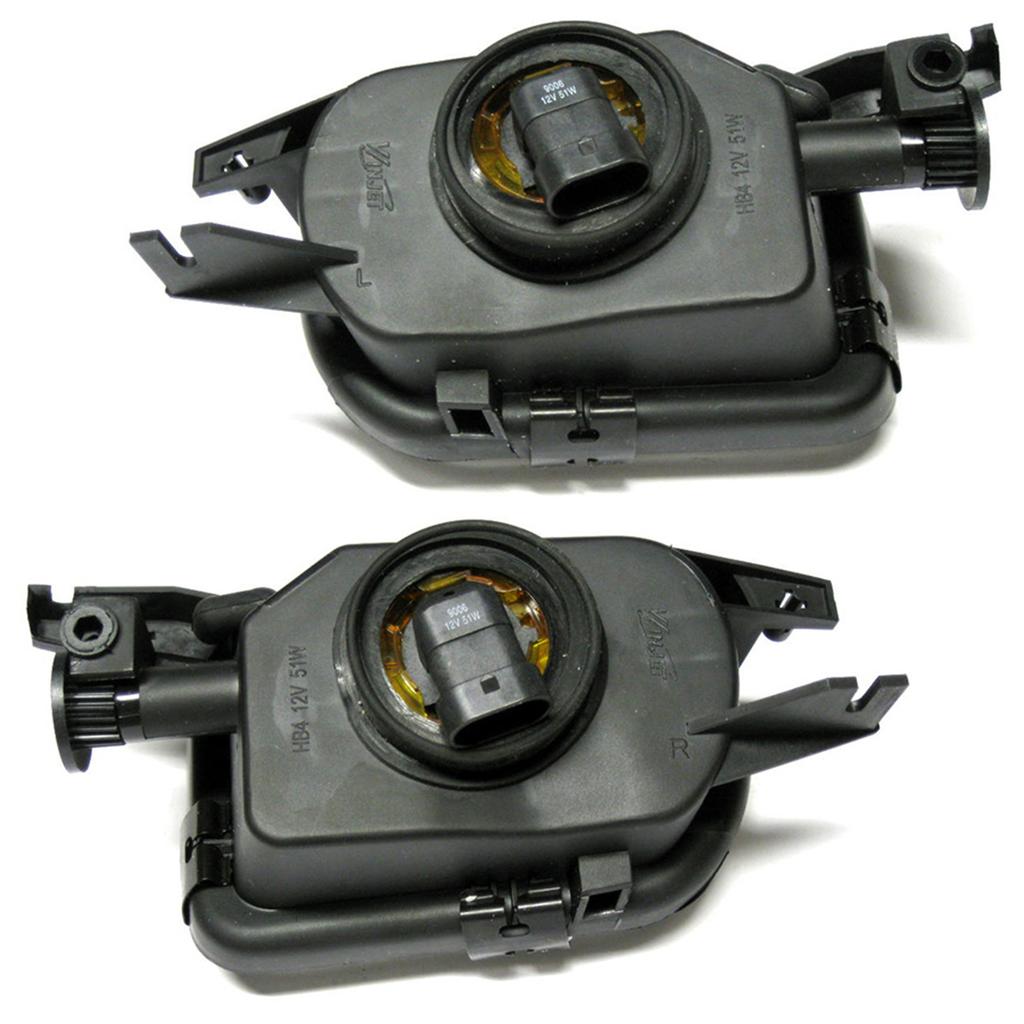 Mercedes C W203 / S203 00-07 Halogen Left & Right 2 Pieces Set