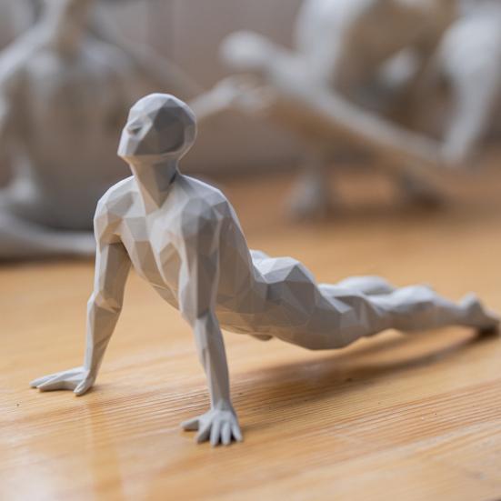 Орнамент на устойчивом основании, 3D-печатная фигурка йоги с матовой белой текстурой, скульптура с геометрическим поперечным сечением для декора рабочего стола, журнального столика
