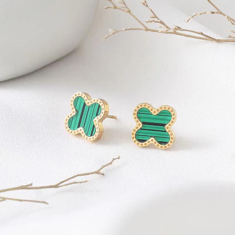 Non-Fading Titanium Steel Four-Leaf Clover Earrings Female Fashion Simple Earrings Ins Advanced Sense Of Luck Earrings Niche Design
