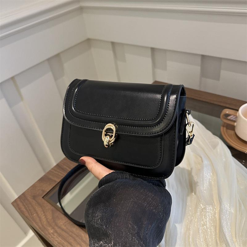Retro Fashion Simple Lock Small Bag Women'S Spring Versatile Shoulder Messenger Bag Small Square Bag