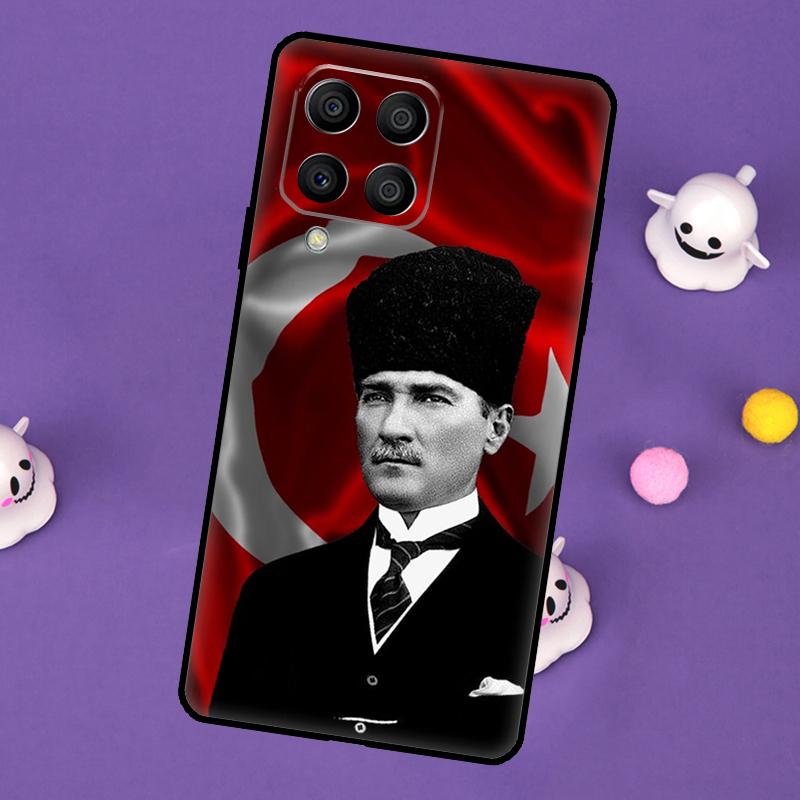 Чехол Mustafa Kemal Ataturk для Samsung Galaxy M20 M30s M33 M13 M23 M53 M15 M55 M31 M51 M14 M34 M54 M32 M52