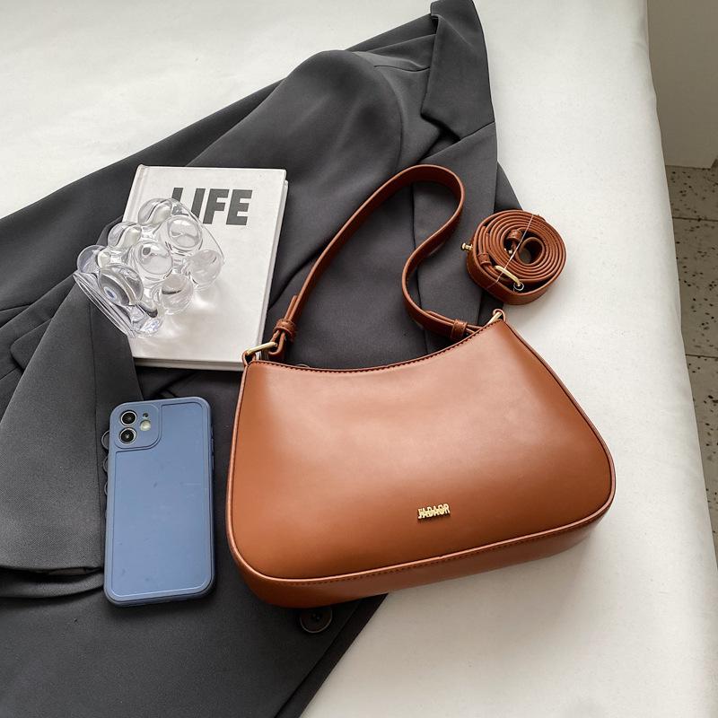 Корейская нишевая сумка подмышку женская 2025 весна-лето новая модная текстурная трендовая универсальная сумка-мессенджер на плечо с цепочкой