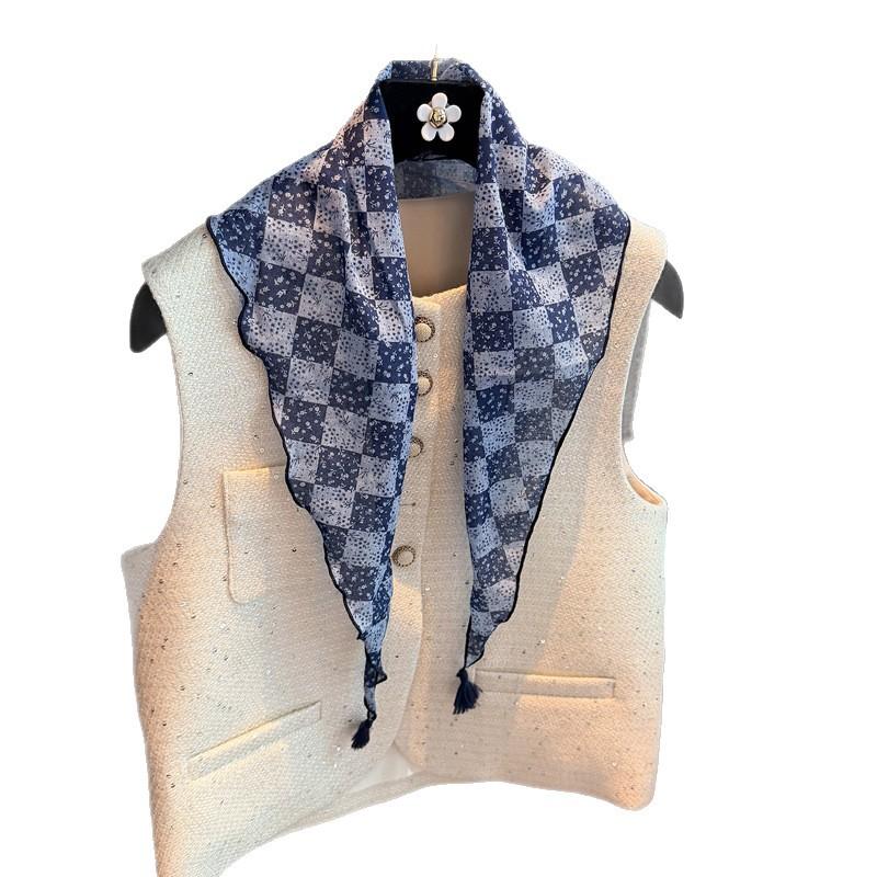 Fashion Plaid Retro Rhombus Scarf Scarf Early Spring Women'S Scarf Silk Scarf Triangle Scarf Headscarf Accessories Silk Scarf