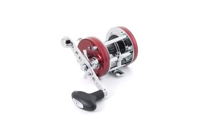 AbuGarcia Ambassador 6500CS Rocket Red Катушка круглая для рыбалки с противовесной рукояткой и корзиной (Посол) Правша
