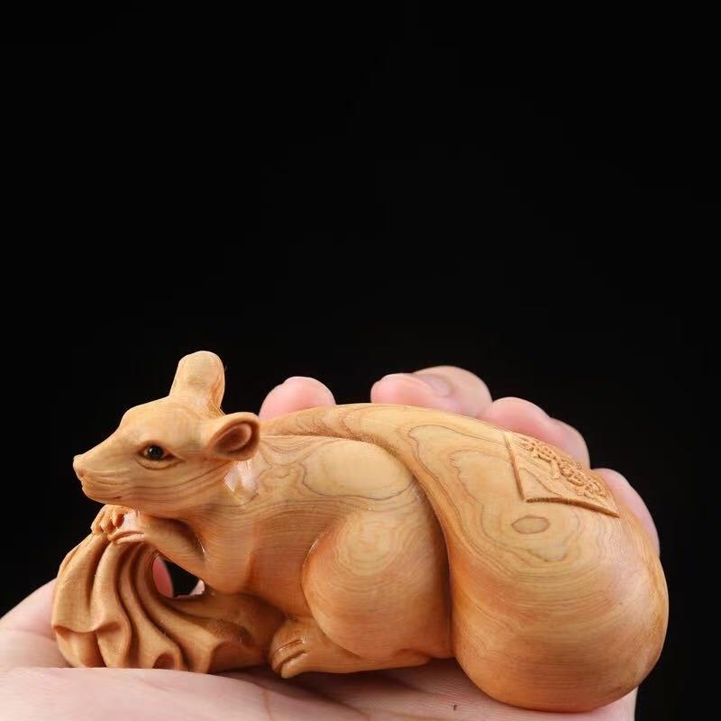 Wood Carving Zodiac Rat Attracting Wealth Sculptures Figurines Cute Small Animals Home Room Office Wealth Luck Decor