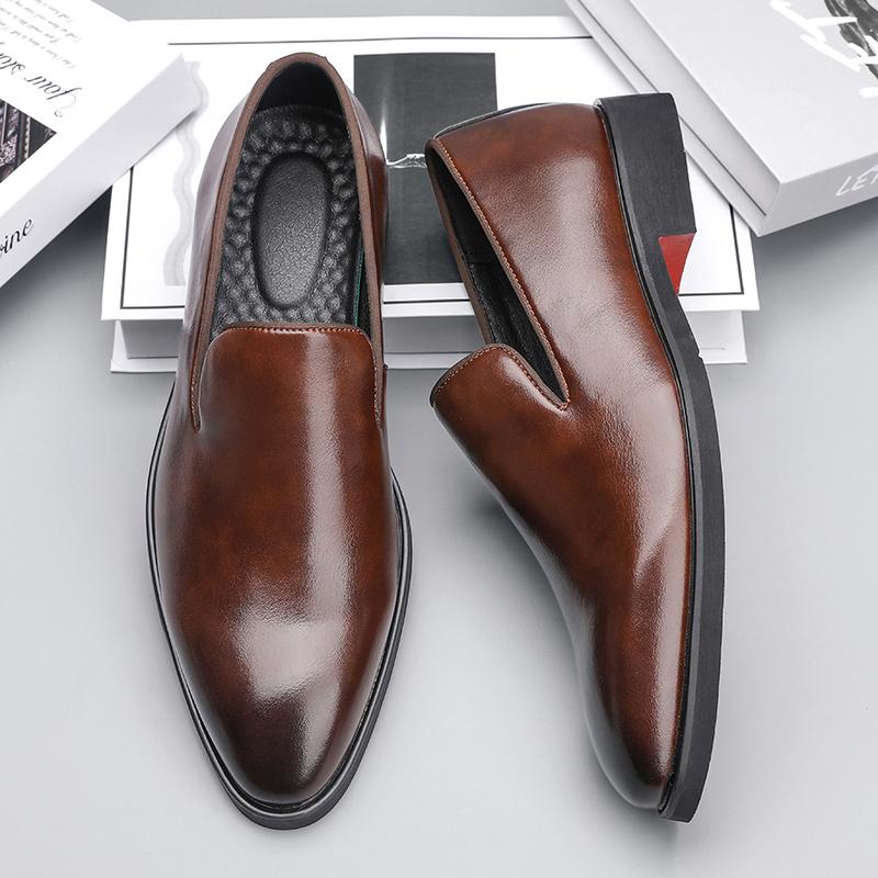 Fashion Business Formal Slip-On Leather Shoes Men's Casual Moccasins Black Wedding Shoes Dress Fashion Oxford Shoes Pointed Office Shoes