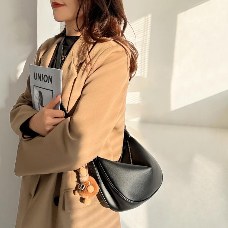 The First Layer of Cowhide High-grade Bag Female Fashion Shoulder Bag Spring Summer Skew Dumpling Bag