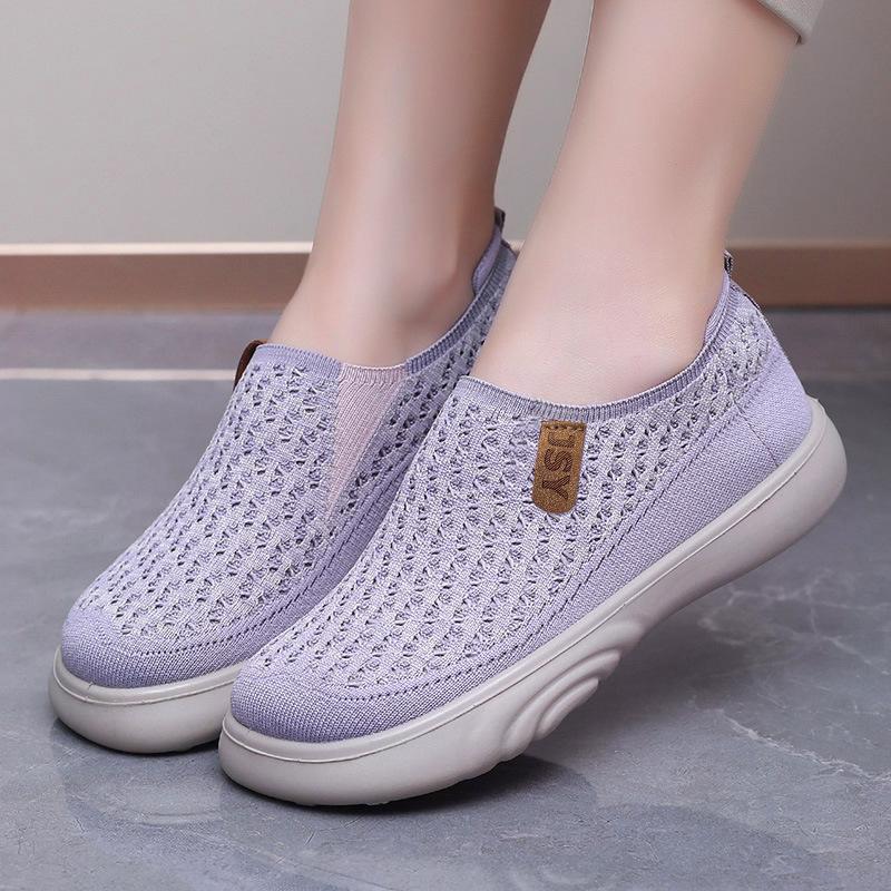 Fashion Women's 2024 New Round Toe Soft Soled Shoes, Women's Old Beijing Cloth Shoes, Lightweight Mother Shoes, Thick Soled Casual Shoes