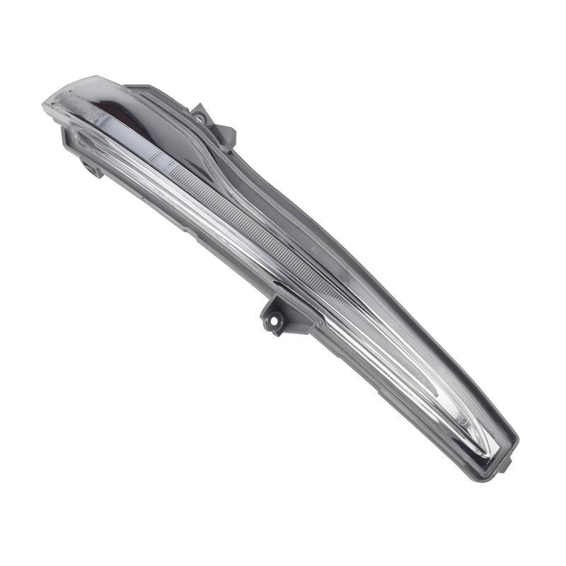 Car Lights Right Side Mirror Repeater Indicator Lamp For Mercedes W205 C-Class 0999067401