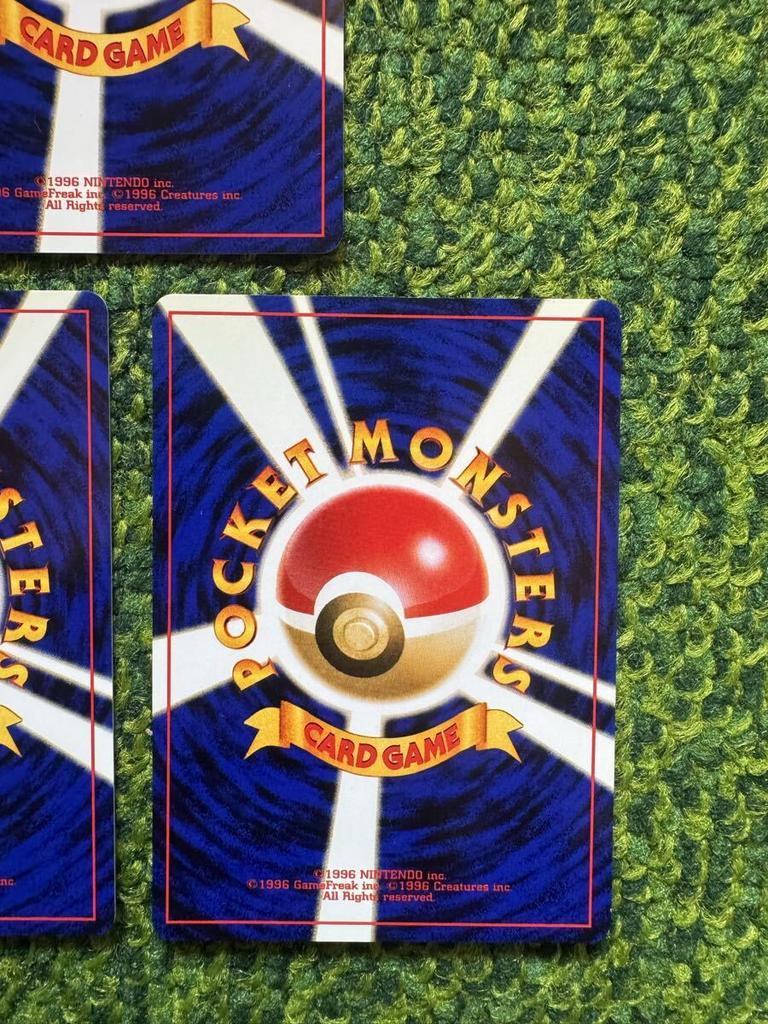 Pokémon Trading Card cards Bayleef (old back) Cyndaquil, Chikorita, (3-card set)