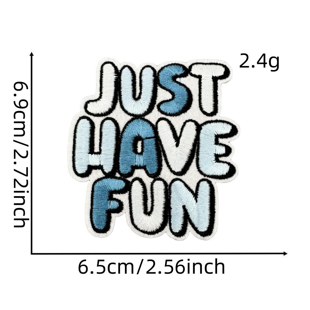 Вышитая нашивка с изображением мультяшного пейзажа с термоклеем