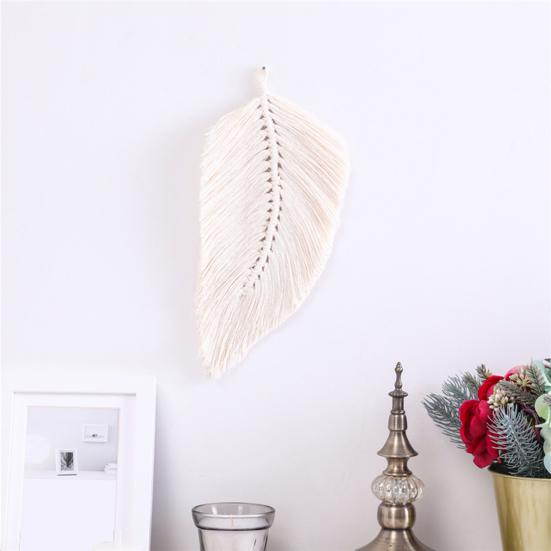 Woven Feather Tapestry Soft Fine Workmanship Cotton Macrame Wall Hanging Feather Boho Chic Woven Leaf for Wall