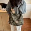 Autumn New Japanese Casual Lazy Leopard Print Dumpling Bag Women's Student Class Fashion Commuter Messenger Bag