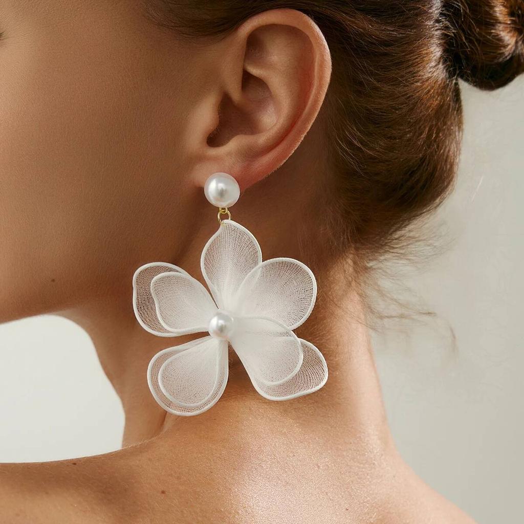 Ingemark Exquisite Elegant Imitation Pearl Mesh Flower Drop Earrings Women Romantic Minimalist Piercing Wed Bride New Jewelry