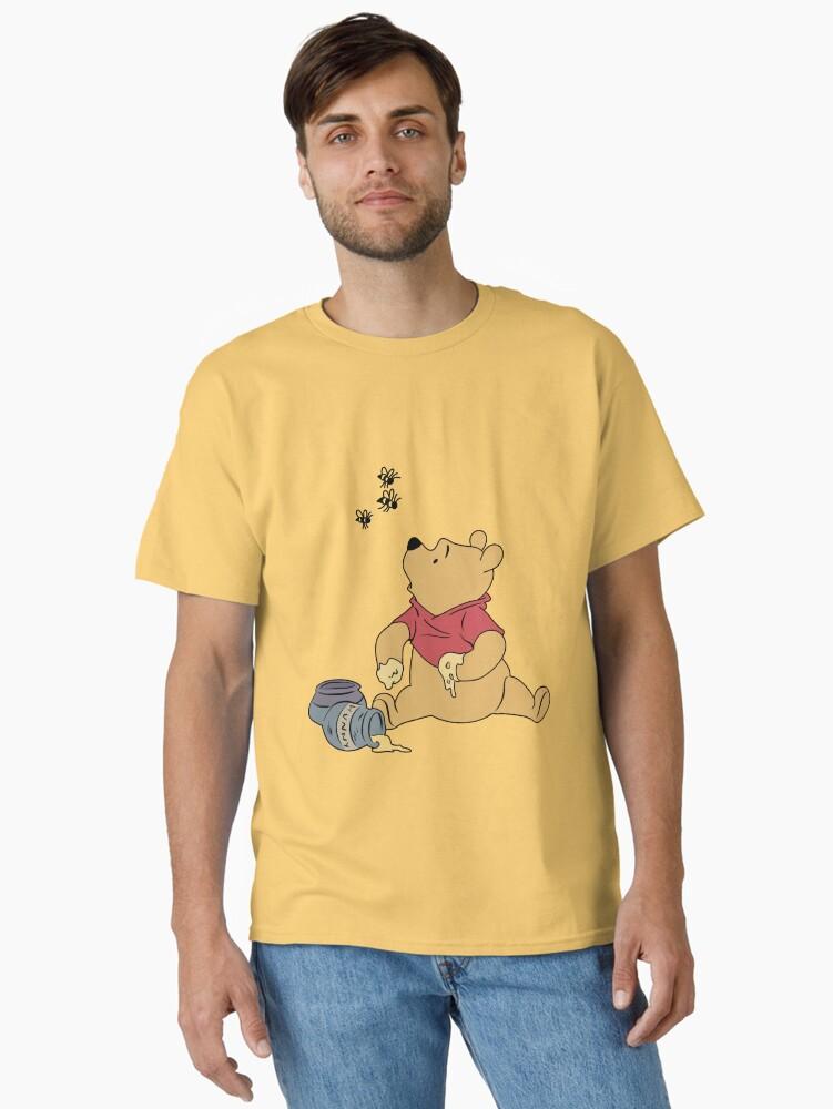 Winnie the Pooh Bear with honey pot Classic T-Shirt