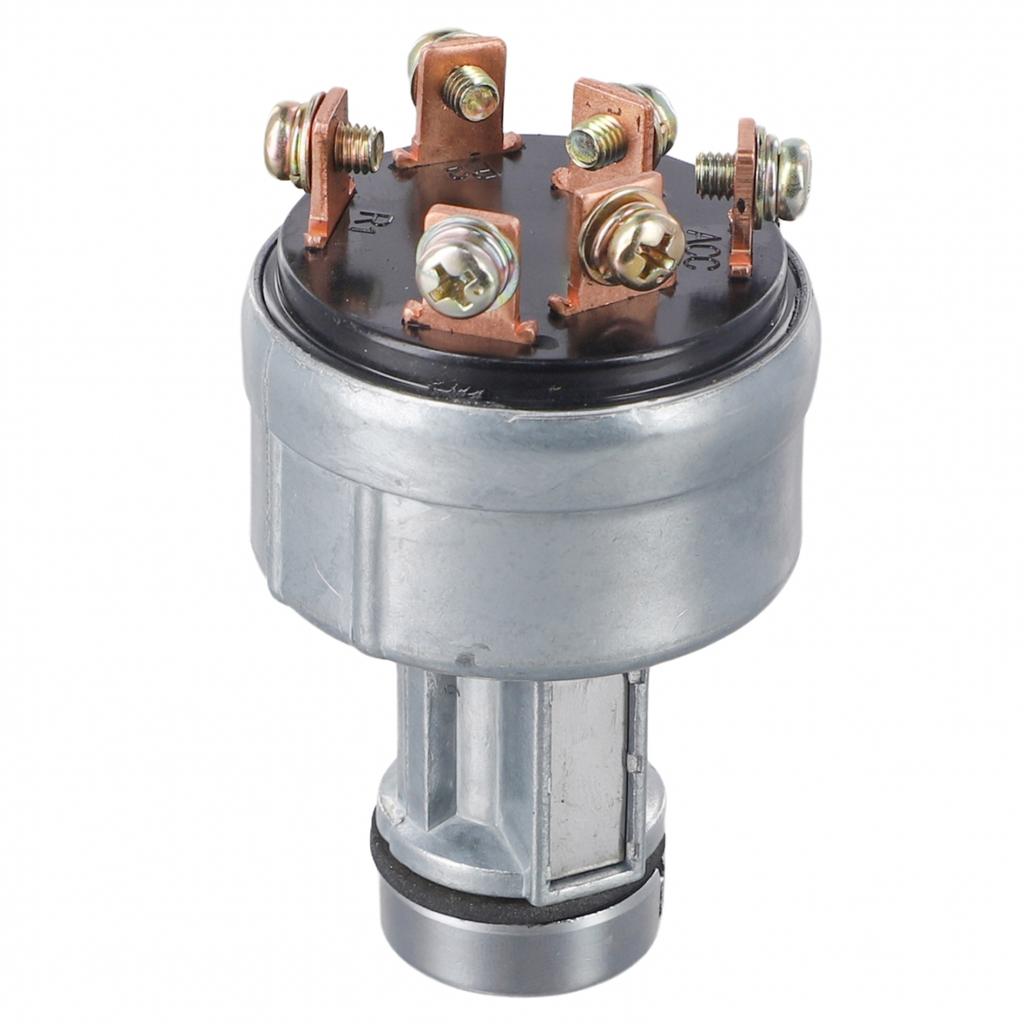 Комплект выключателей зажигания для экскаваторов Kubota. Безопасная и надежная эксплуатация.