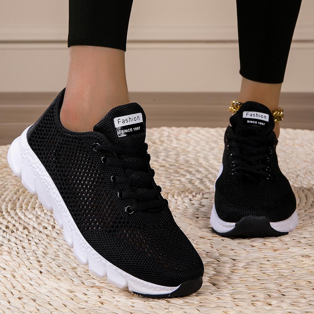 Summer Women's Shoes Hollowed-out Woven Women's Sports Casual Shoes Light Mesh Running Shoes White Shoes