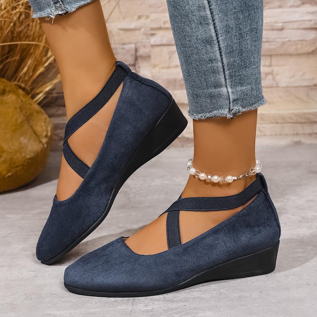 Fall 2025 Cross Elastic Wedge Shoes Plus Size Platform Soles Casual Pumps for Women