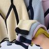 Маленький дизайн вязаный кардиган женский 2022 осень с длинным рукавом однотонный повседневный мягкий восковой цвет контрастный свободный свитер кардиган пальто