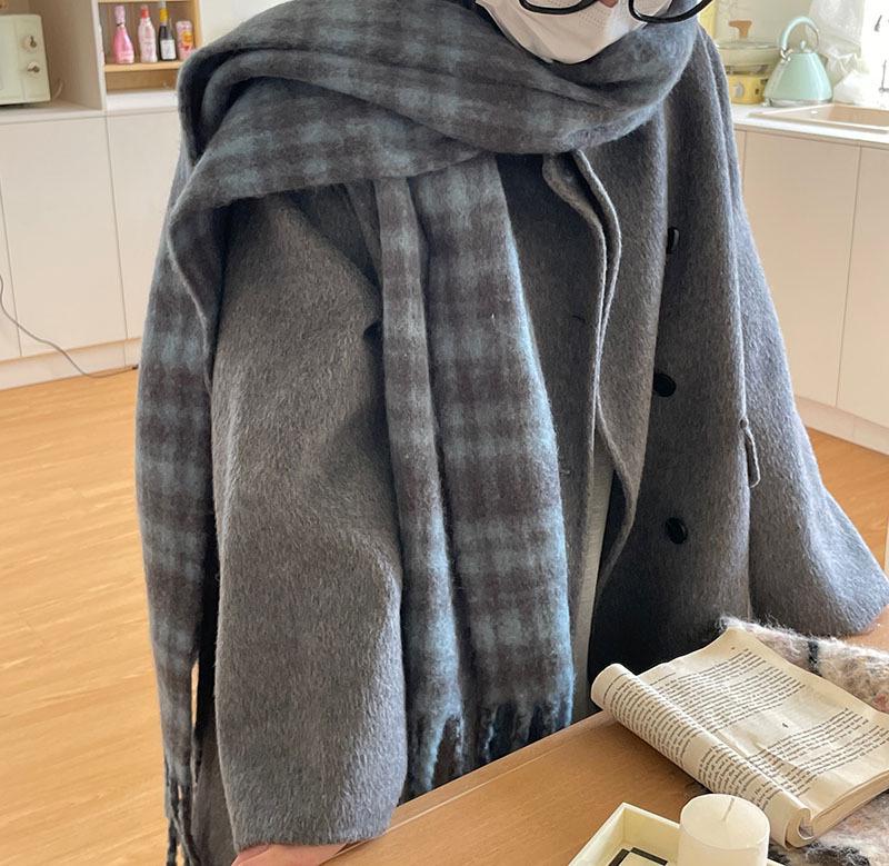 Women's Thickened Scarf: Soft Merino Wool Blend, Minimal Shedding, High Quality Winter Cold Protection