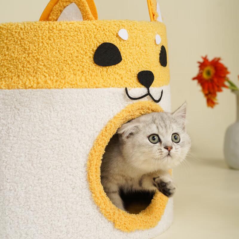 Meow Fairy Little Yellow Duck Sisal Cat Scratcher