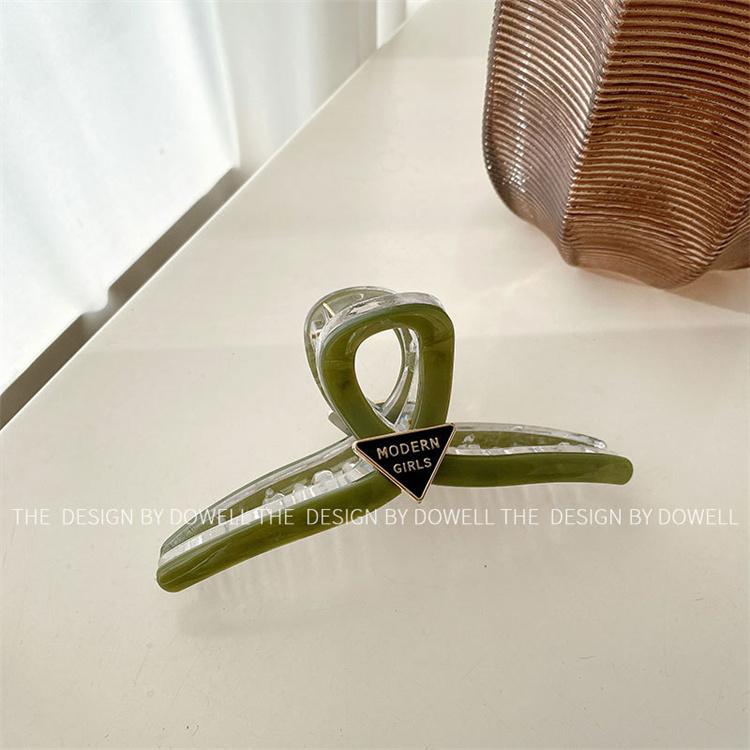 New Arrival 13cm Acrylic Claw Hair Clips Women Fashionable Candy Transparent Large Plastic Hair Claw Clips for Thick Hair