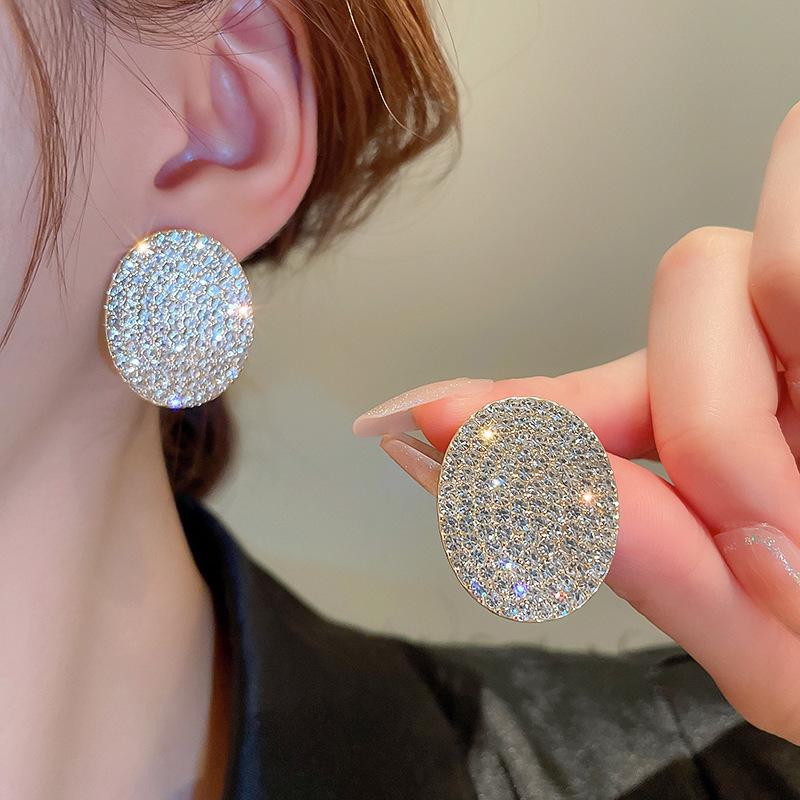 Elegant Geometric Oval Diamond Silver Earrings - Luxury European & American Fashion for Women