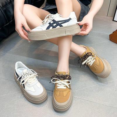 Супермягкие и грязеотталкивающие моральные тренировки взрыв 2025 дышащие студенческие повседневные кеды модная спортивная обувь универсальные новые маленькие белые туфли