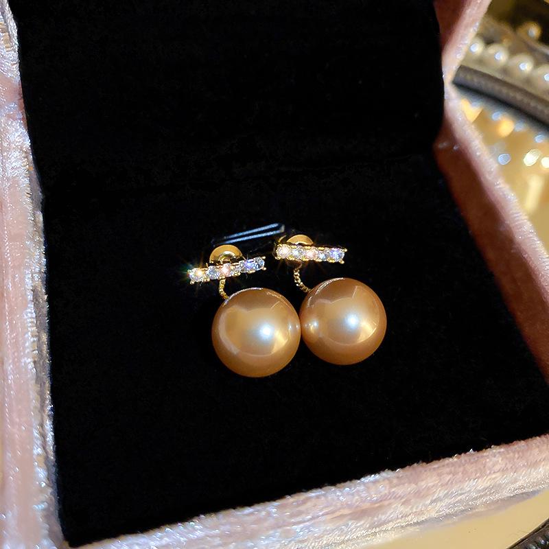 Elegant Zircon Pearl French Retro Luxury Earrings 2025