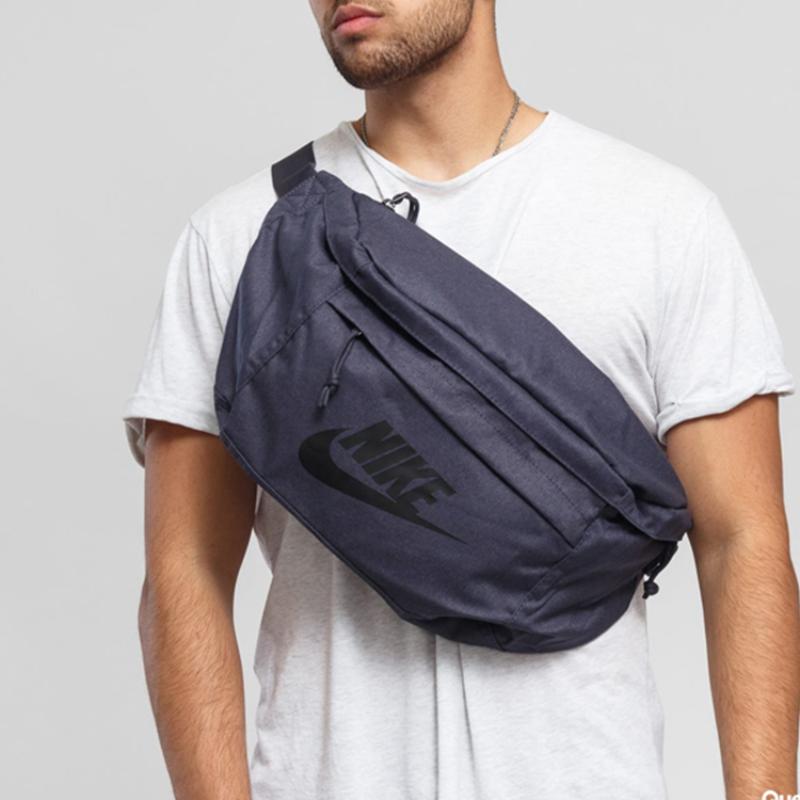 Nike Поясные сумки Темно-синие Повседневные BA5751-081