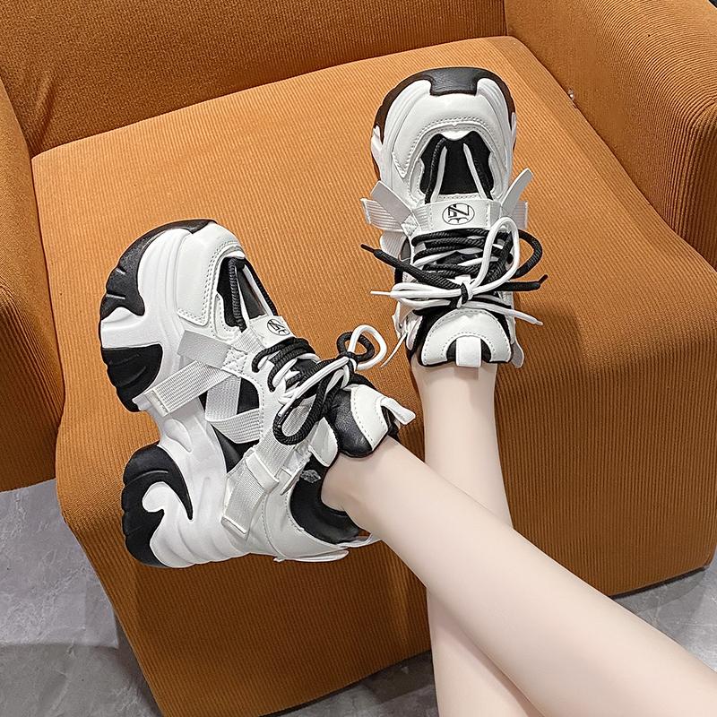 Мода 10,5 см Летние женские сетчатые кроссовки Новые повседневные кроссовки на платформе Массивная обувь Каблуки Танкетка Дышащая Обувь для увеличения роста Женская